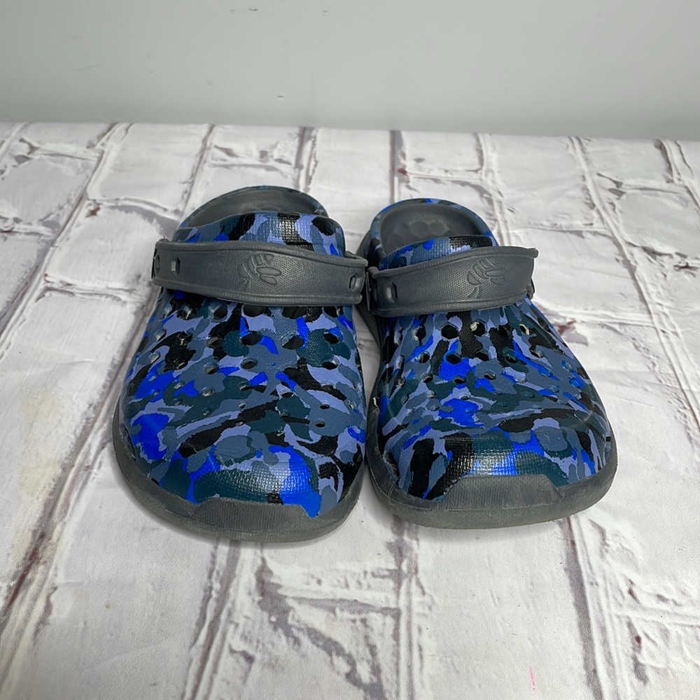 Joybees Slip on Croc Shoes